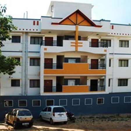 The Tavern Bed and Breakfast Bangalore Exteriör bild