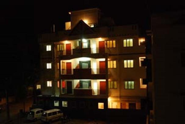 The Tavern Bed and Breakfast Bangalore Exteriör bild